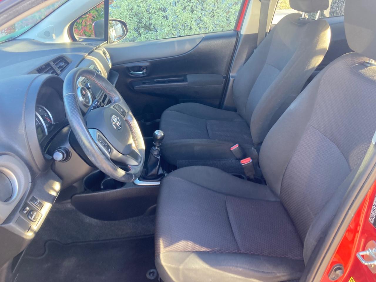 YARIS 1.3 BENZINA 5 PORTE(PROPRIETARIO UNICO)