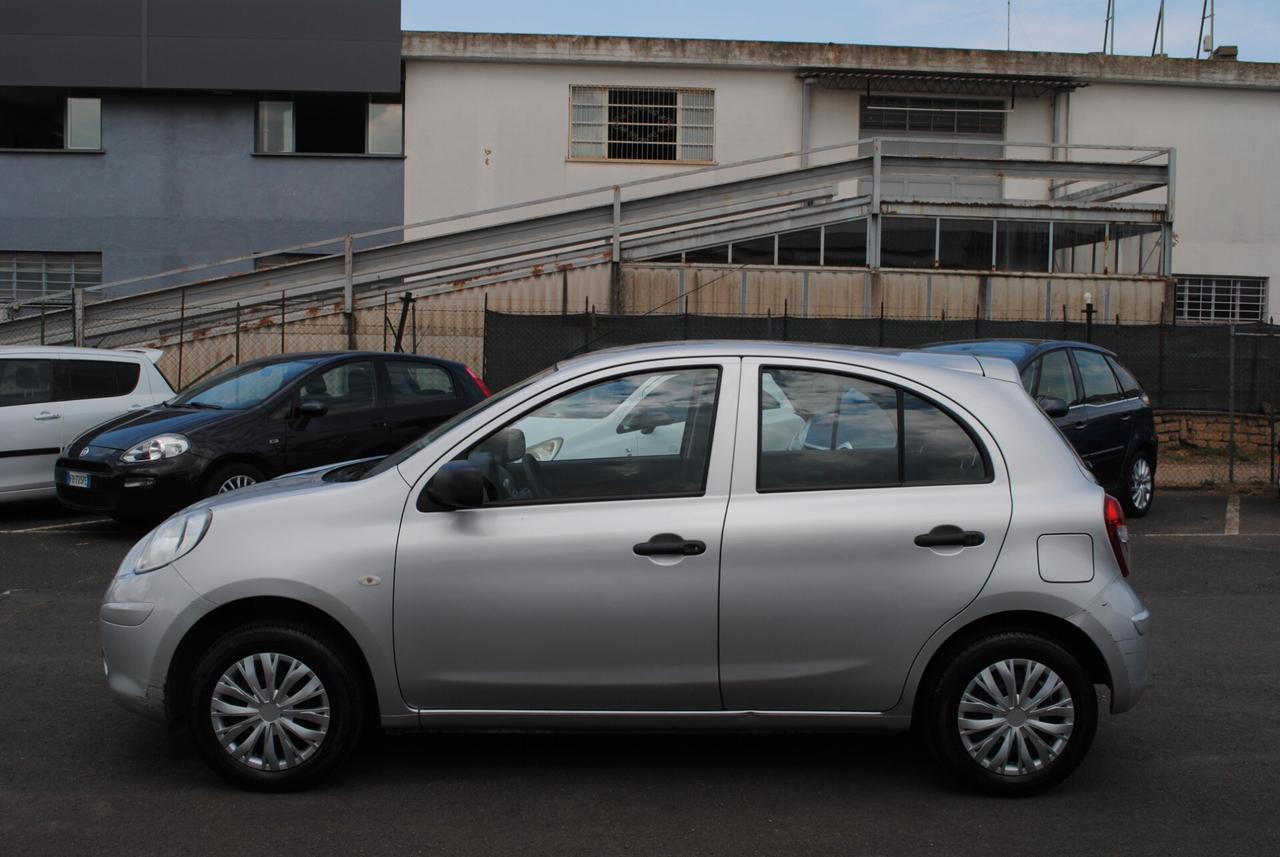 Nissan Micra 1.2 80 CV