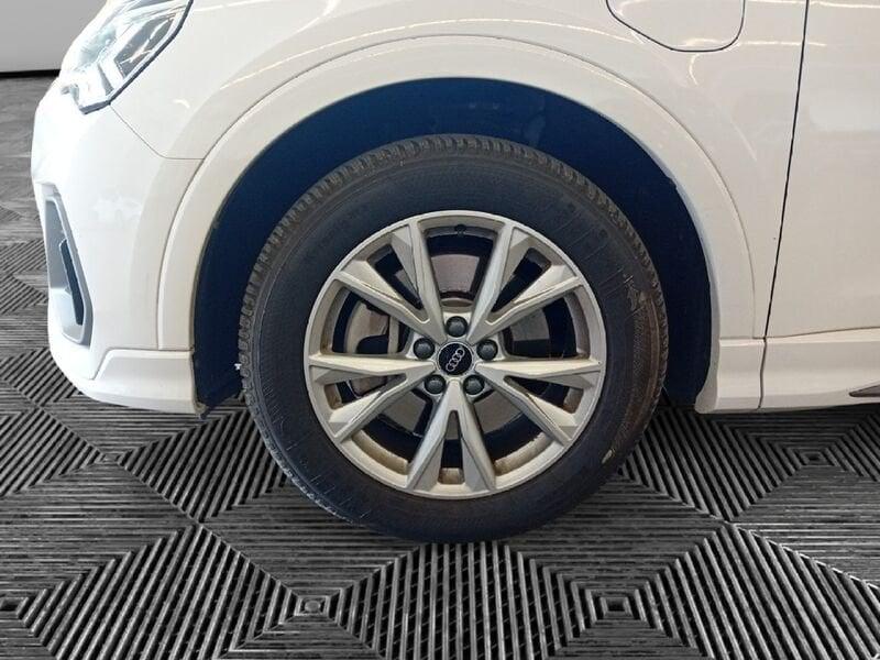 Audi Q3 45 TFSI e S tronic S Line Edition