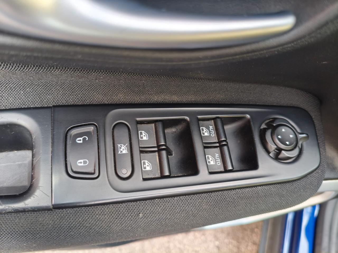 Jeep Renegade 1.6 Mjt 120 CV Longitude