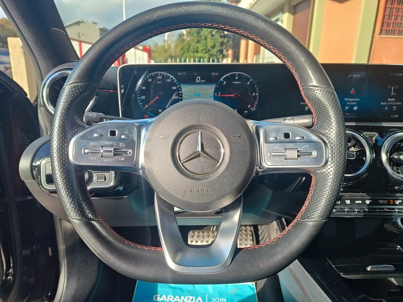 MERCEDES BENZ CLASSE A 180 D 1.5 116 CV AUTOM. PREM. AMG LINE