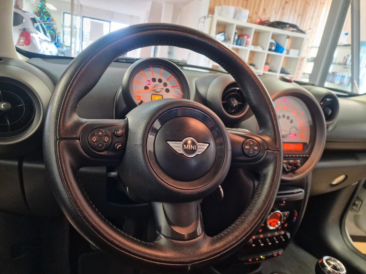 Mini Cooper D Countryman 1.6, 102 mila chilometri ,ok neopatentati