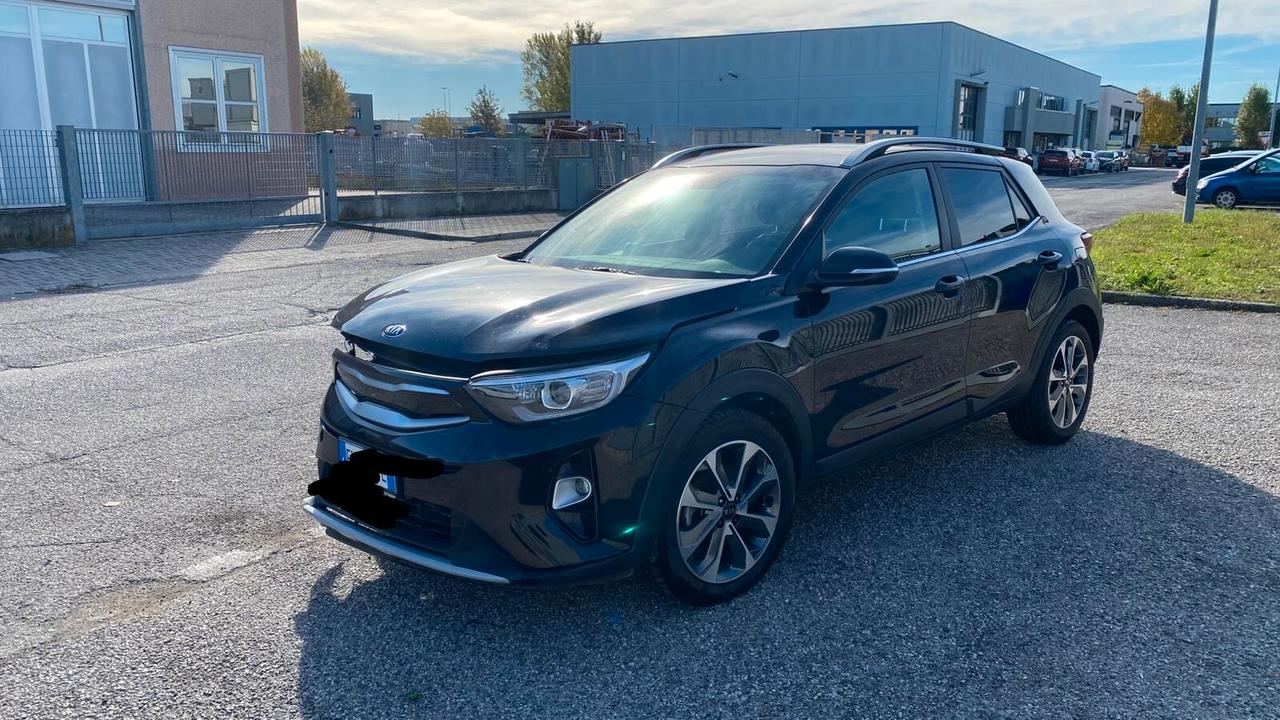 Kia Stonic T-GDi 120cv 2017 - incidentata