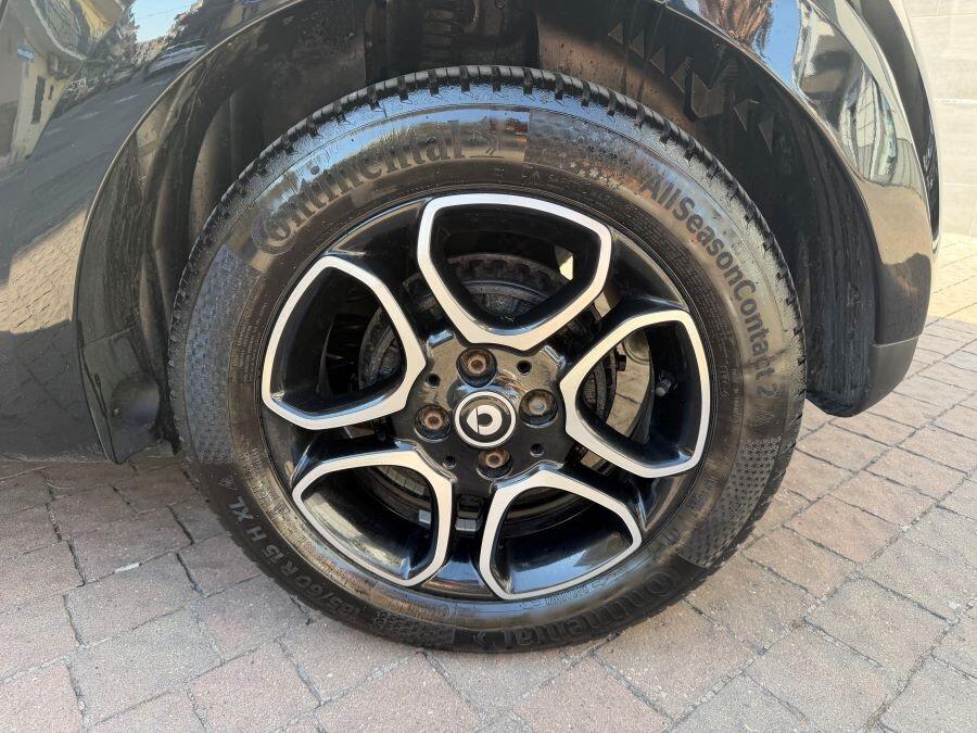 SMART FORFOUR 900 90 AUTOM PRIME NAVI CERTIFICATA