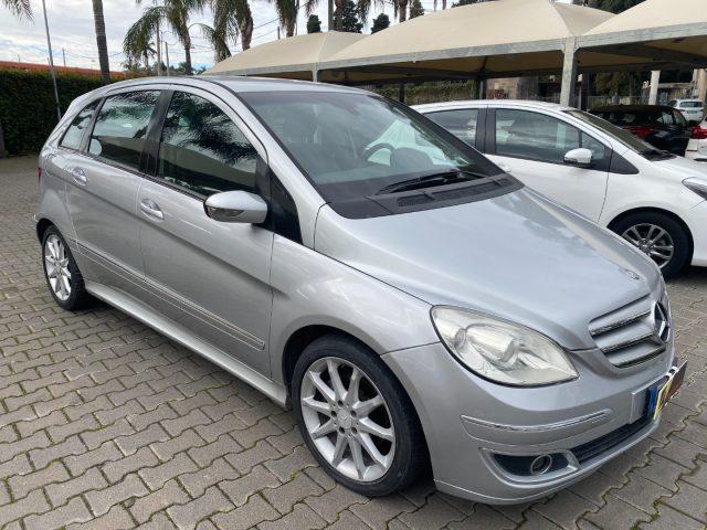 MERCEDES-BENZ B 180 CDI Sport