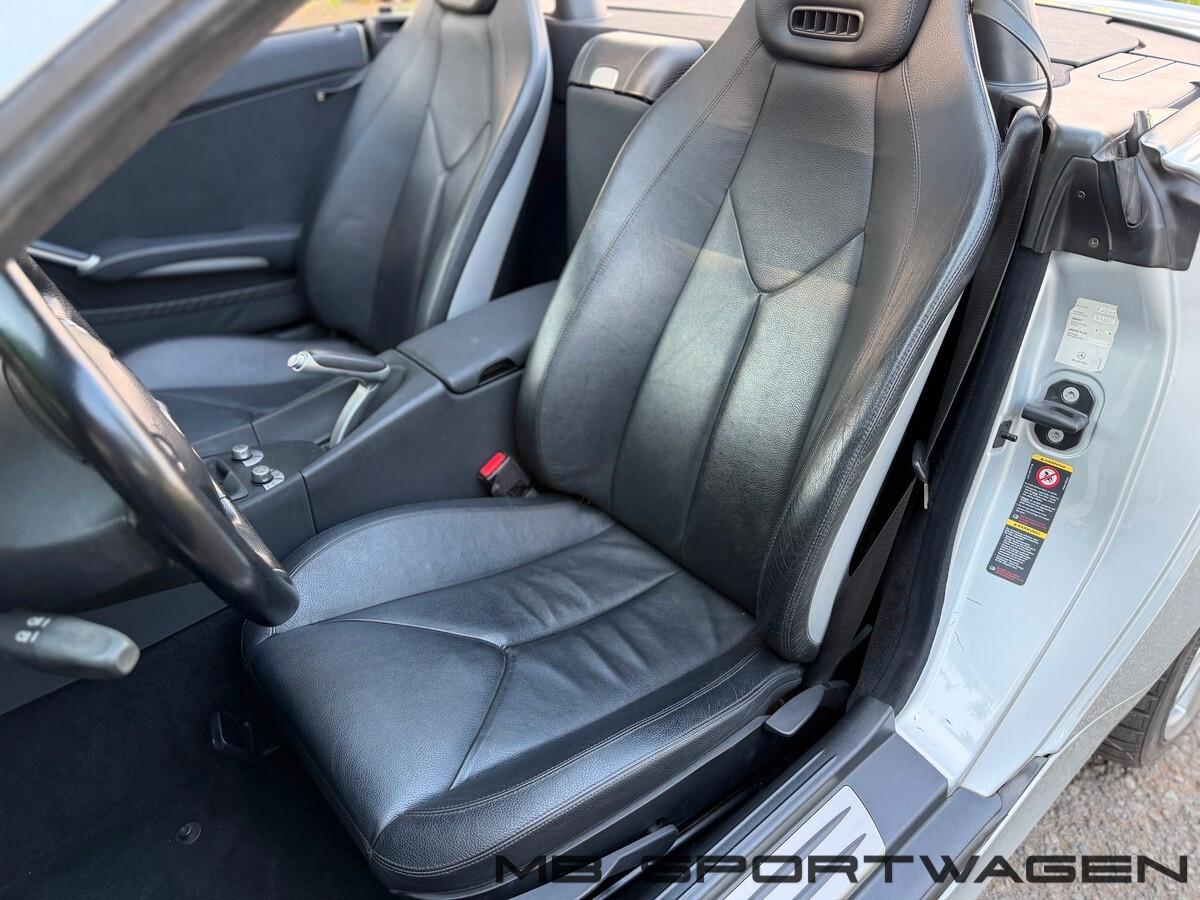 MERCEDES SLK 350 V6 MANUALE *AIRSCARF * GARANZIA
