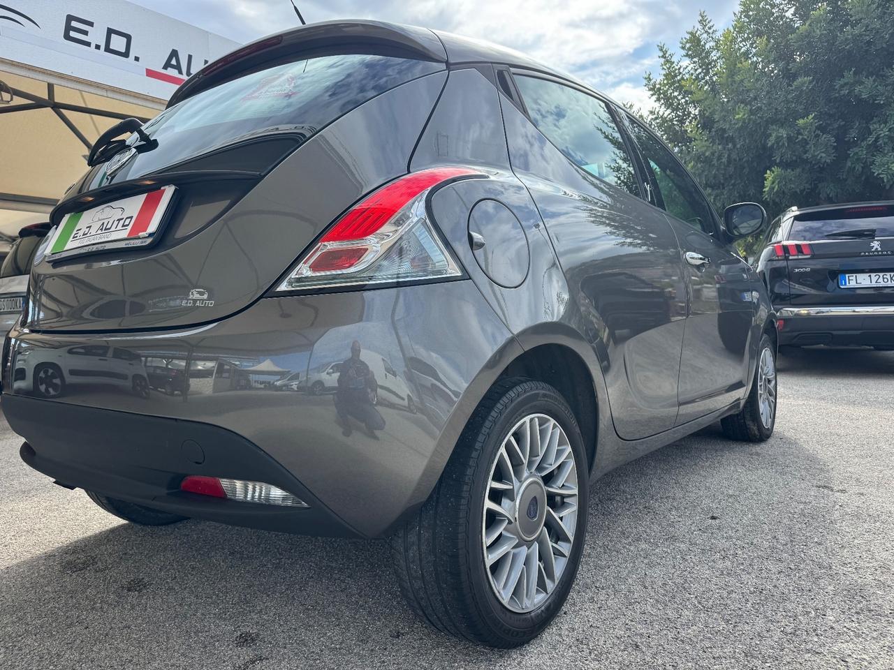 Lancia Ypsilon 1.3 MJT 16V 95 CV ECCELLENTI CONDIZIONI