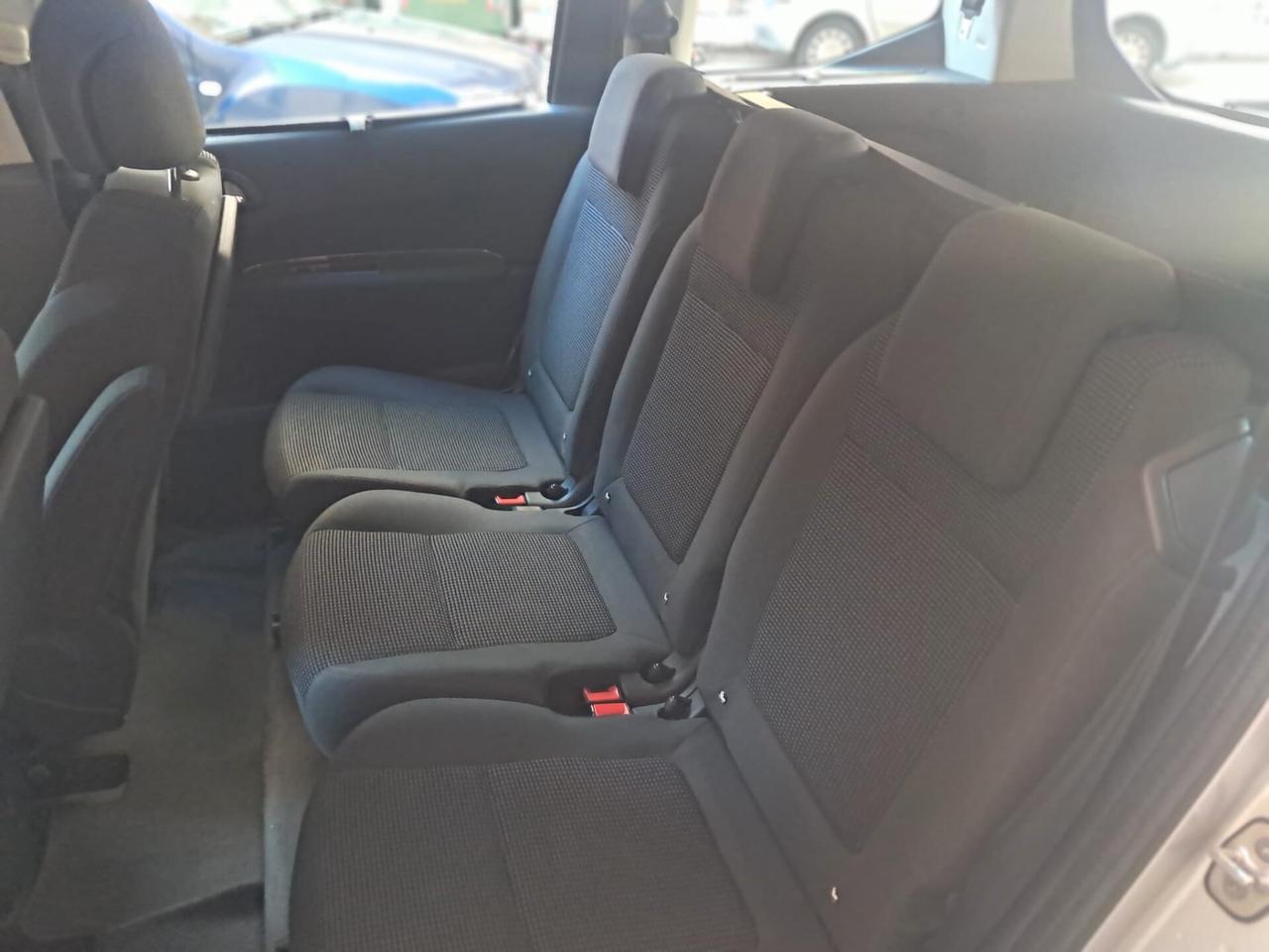 PEUGEOT 5008-7 POSTI-1.6 HDI 115CV-Km170000-Euro6990