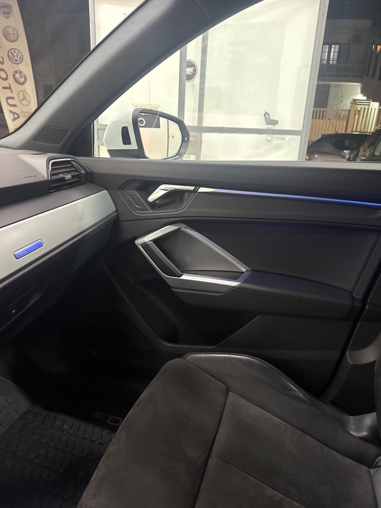 Audi Q3 2.0 TDI 150 CV Sport