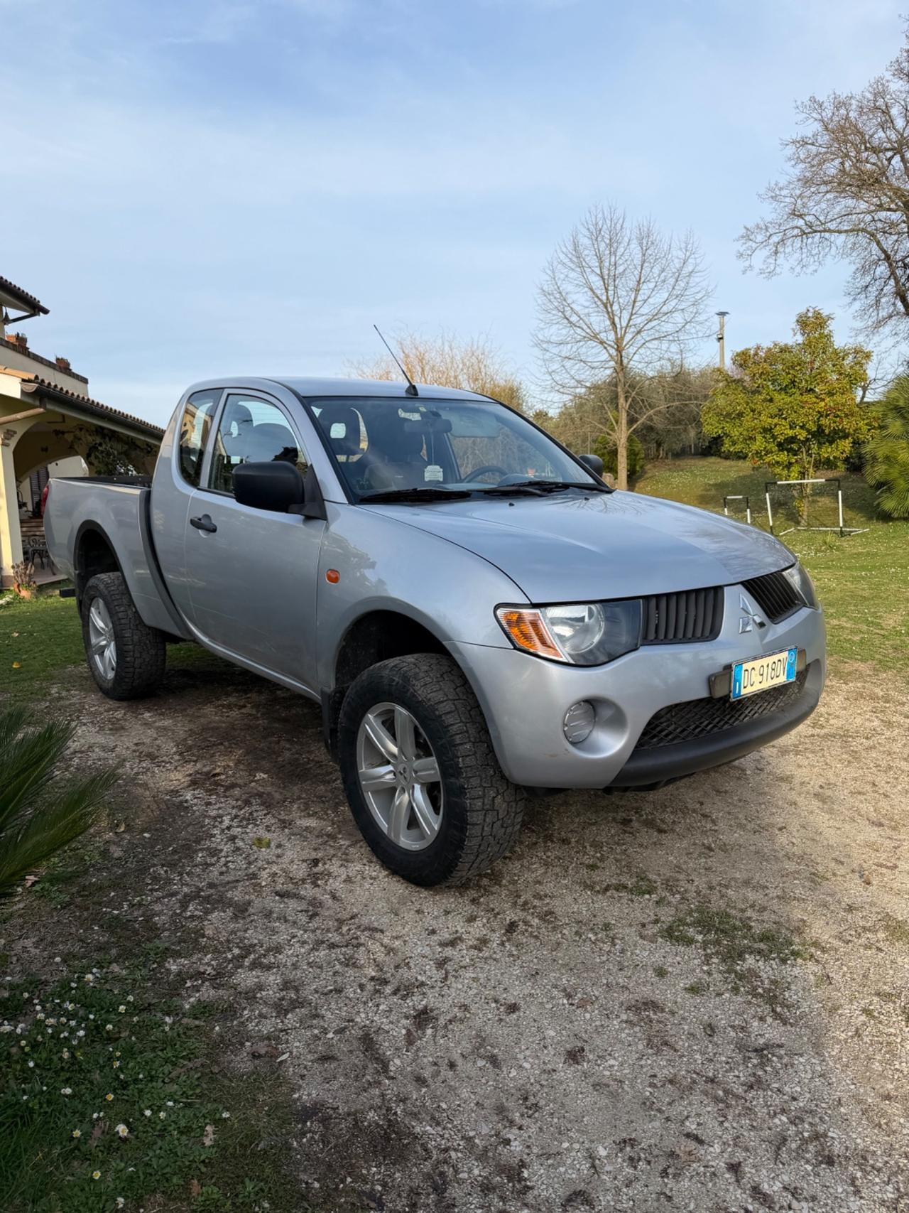Mitsubishi L200 2.5 DI-D/136CV Single Cab Inform