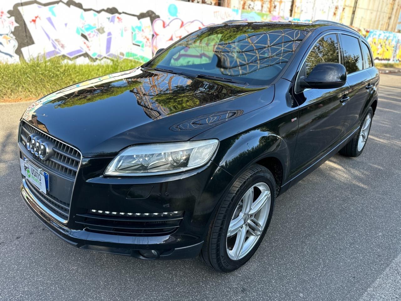 Audi Q7 3.0 V6 TDI 240cv QUATTRO 7 Posti