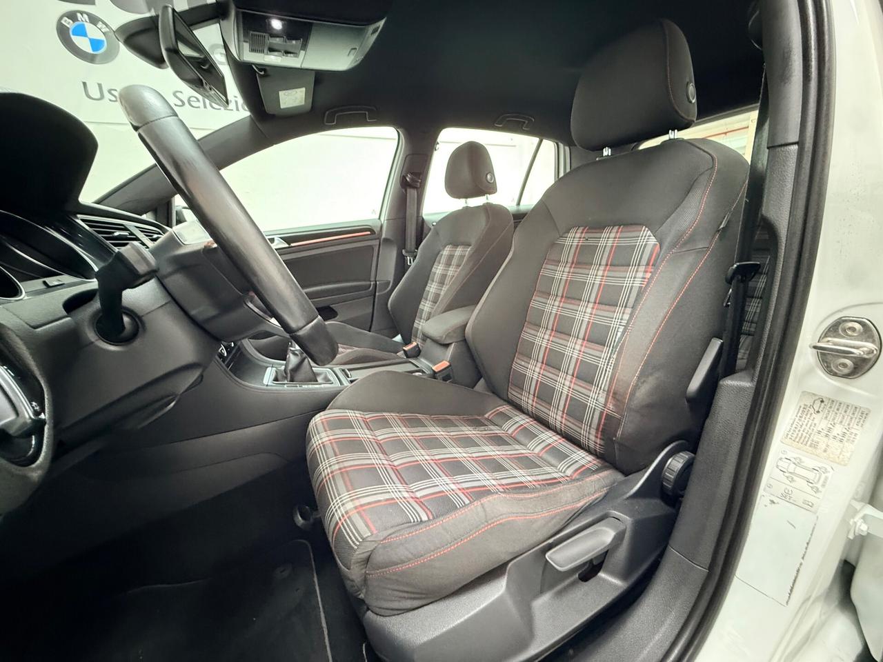 Volkswagen Golf GTI Performance 2.0 TSI 230cv 5p. 4 Free BMT 01/2015