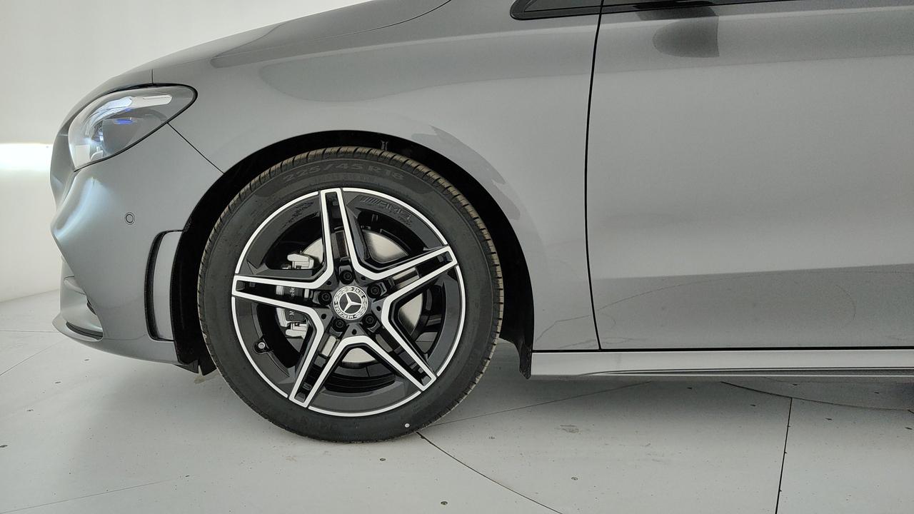 Mercedes-Benz B 180 d