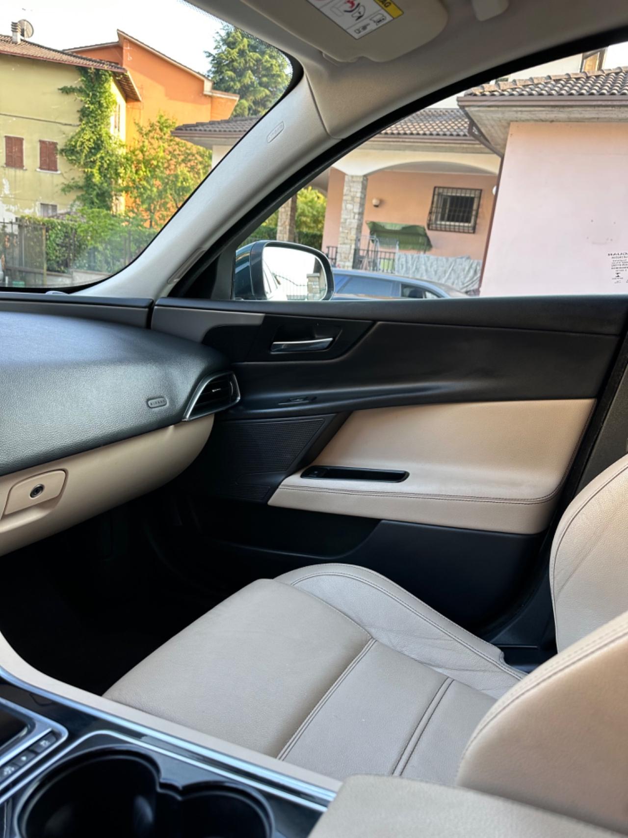 Jaguar XE 2.0 D PRESTIGE KMCERT UNICOPR
