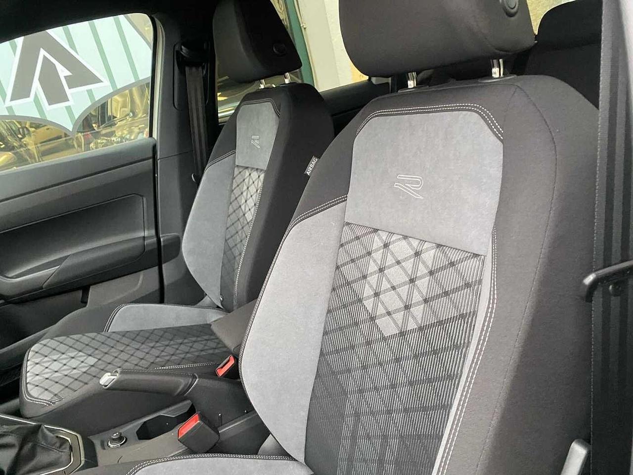 Volkswagen Polo 1.0 TSI R-Line