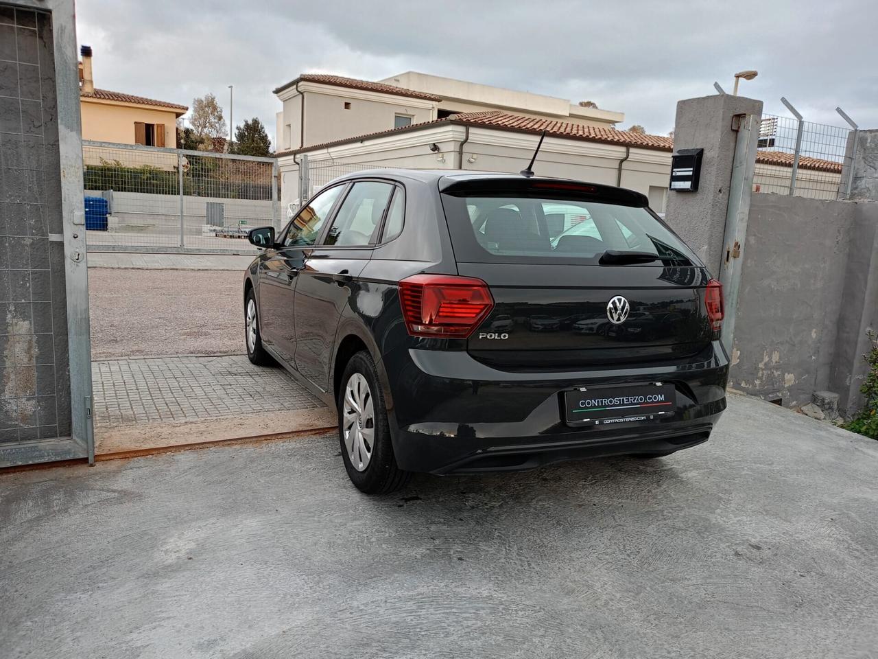 VW POLO BENZINA -NEOPATENTATI