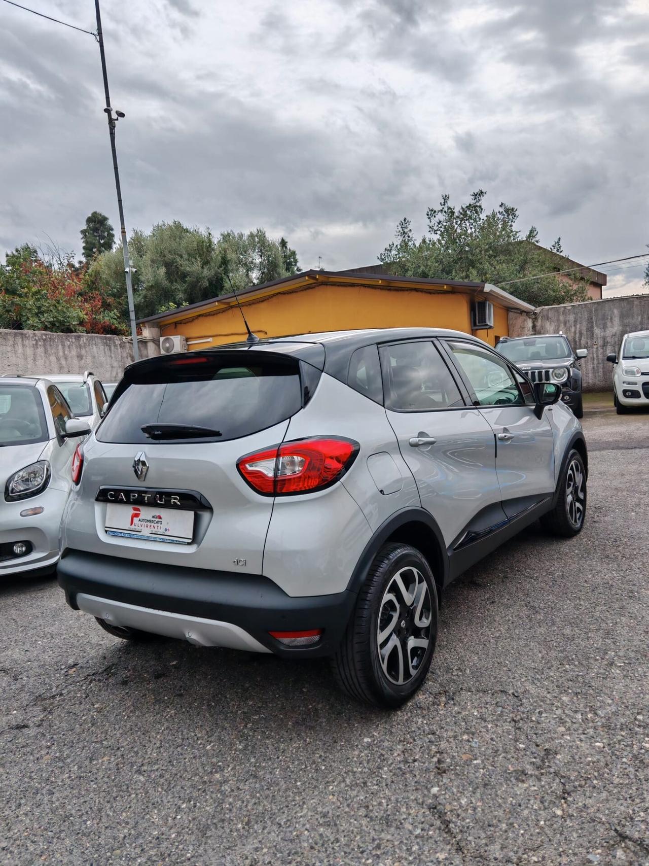 Renault Captur dCi 8V 90 CV EDC Start&Stop Energy Intens