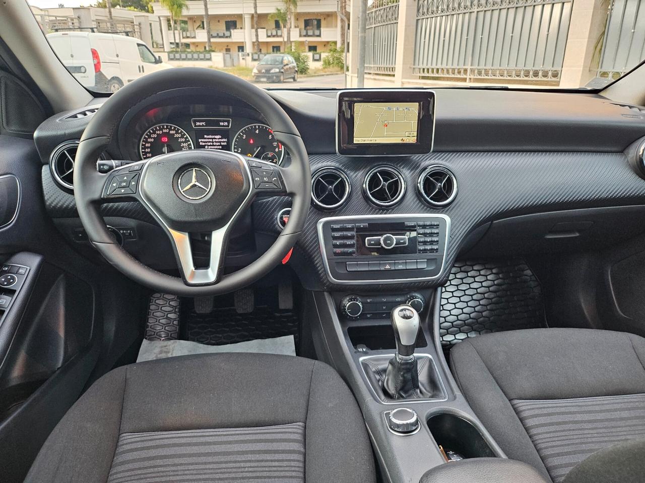 Mercedes-Benz A-Klasse A 180 CDI BlueEfficiency Edition Standard