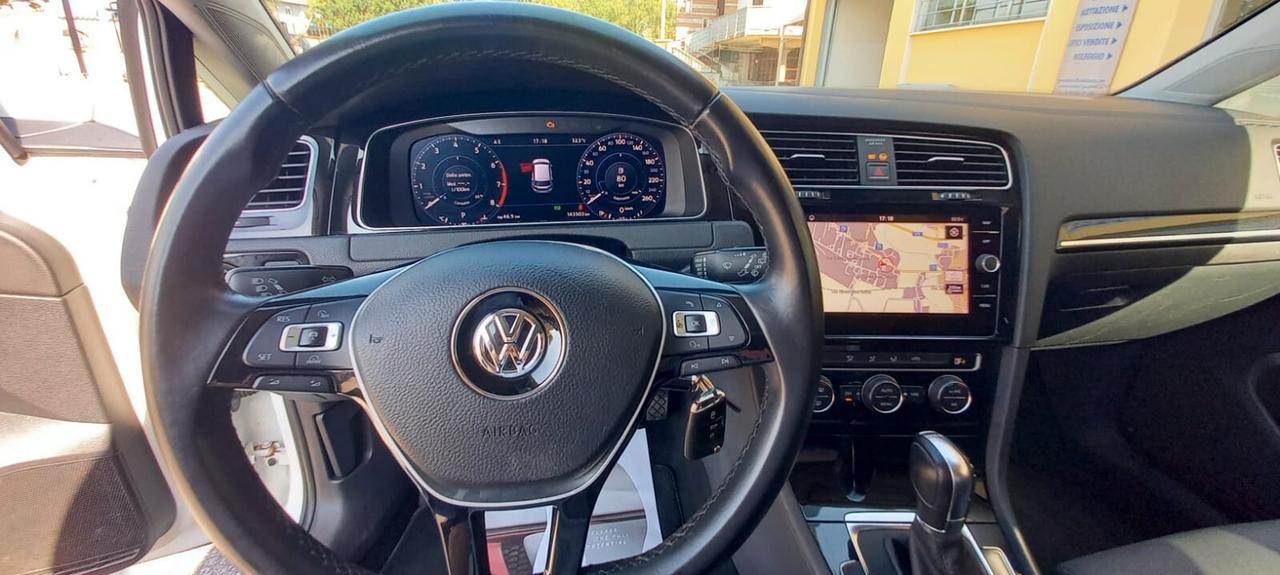 Volkswagen Golf 7 Benzina -GPL cc. 1.4 CV. 125 TSI Executive BluMotion Tech Allestimento Highline Cambio Automatico 7 Marce DSG 5 Porte 5 Posti.
