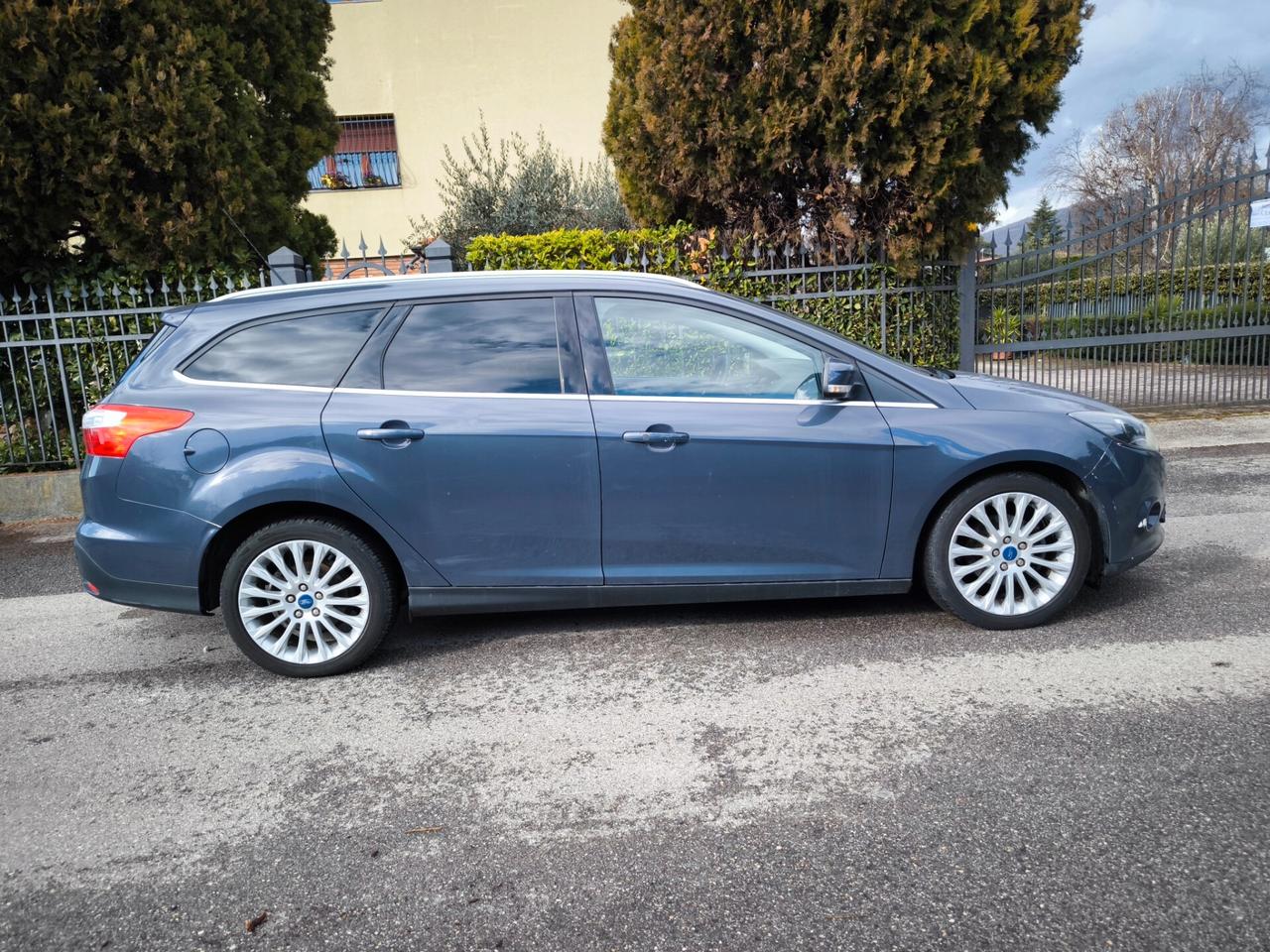 FORD FOCUS 1,6 TDCI SW – TITANIUM – OK NEOPATENTATI-