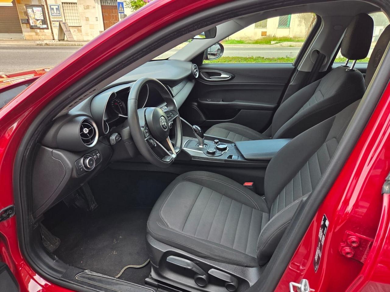 ALFA ROMEO GIULIA 2.2TD 160CV 118KW AUTOM NAV-2019