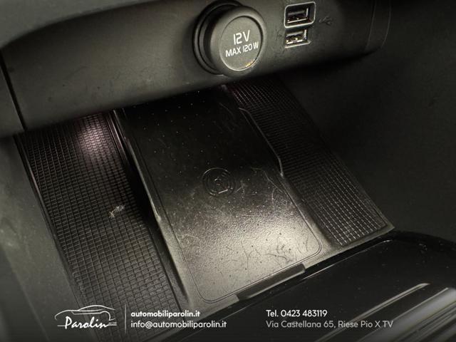 VOLVO XC40 D3 AWD Geartronic R-design Tetto-Telecamera-Park