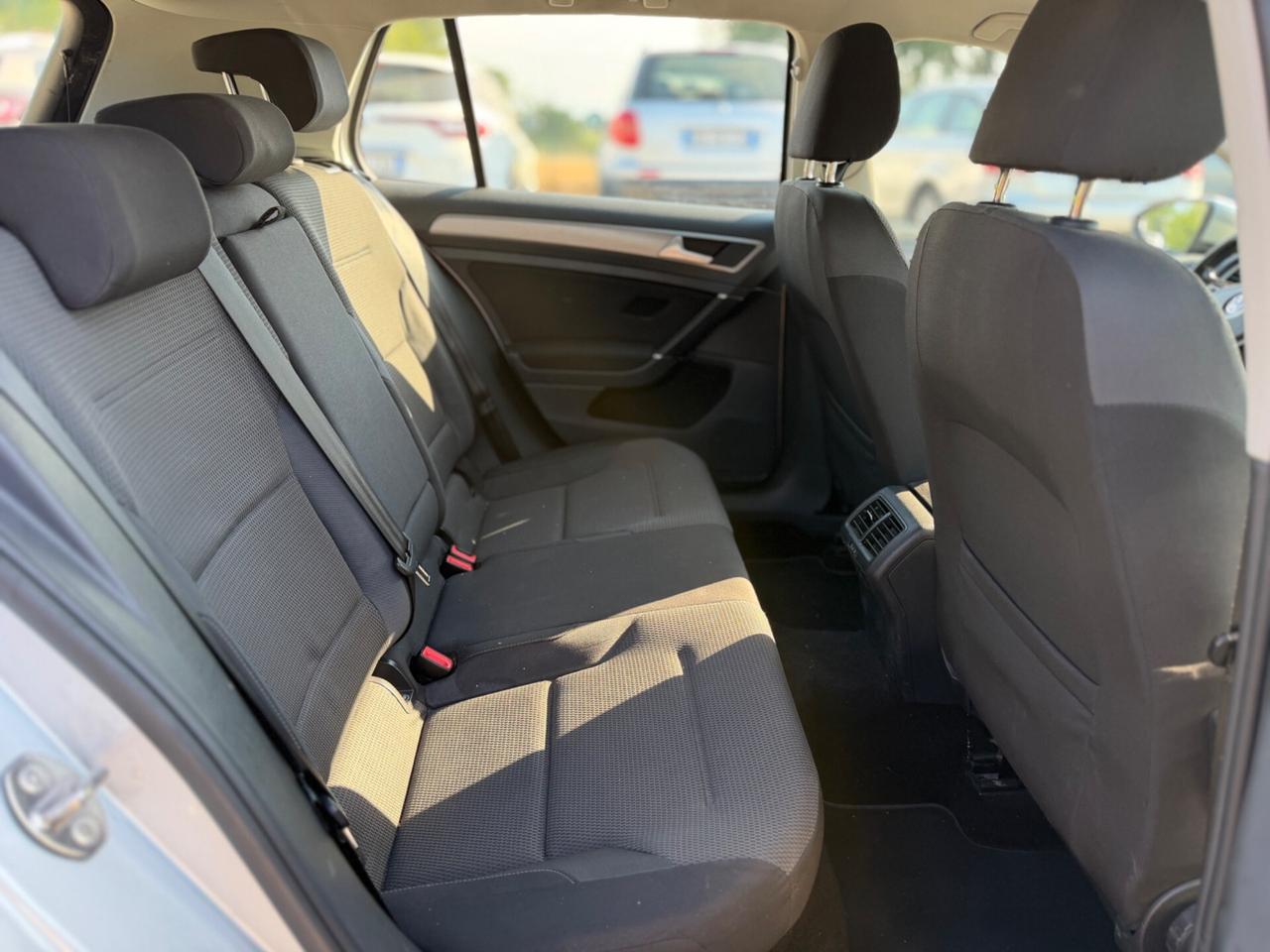 Volkswagen Golf metano (156.000KM) NEOPATENTATI