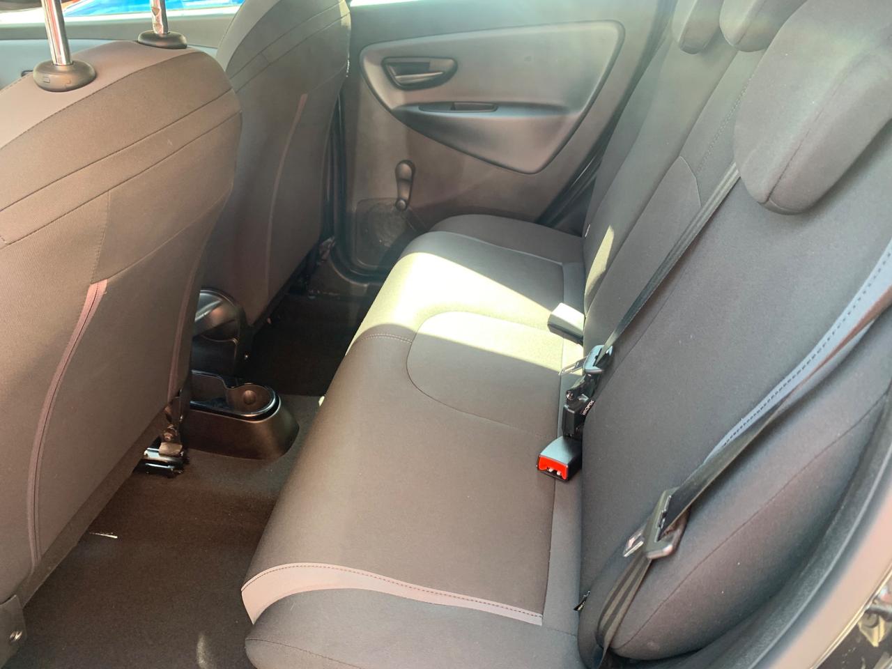 Lancia Ypsilon 1.2 69 CV 5 porte Gold 05/2016 km 46000