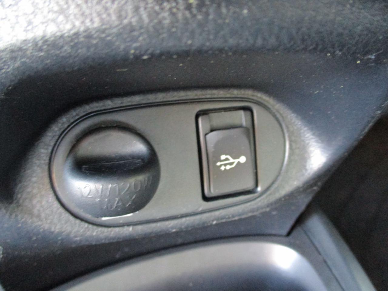 TOYOTA Yaris 1.5 Hybrid 5 porte Business