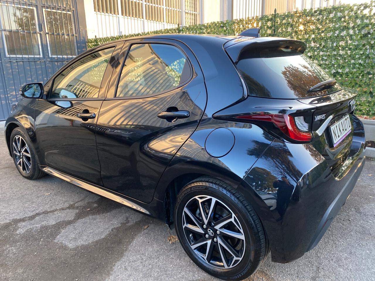 Toyota Yaris 1.5 Hybrid 5 porte Active