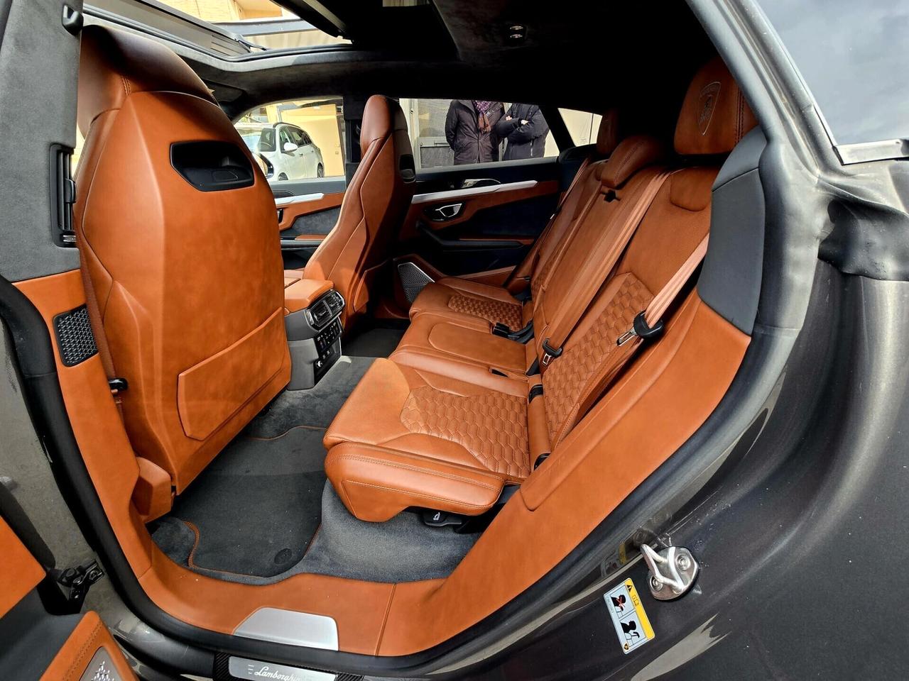 LAMBORGHINI URUS 4.0 650cv UFFICIALE