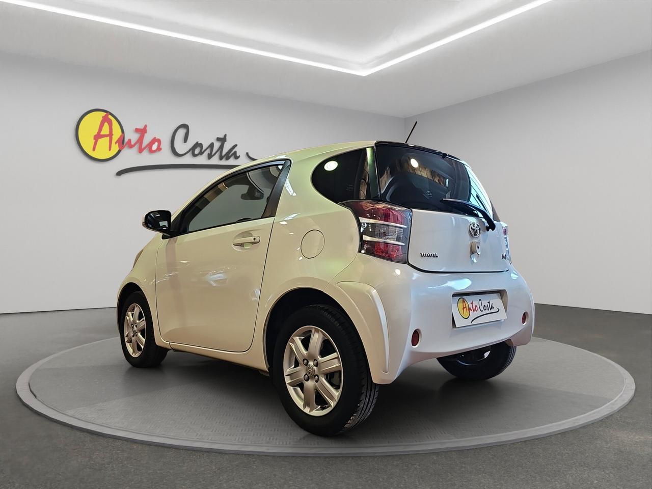 Toyota iQ 1.0 4 POSTI AUTOMATICA Multidrive