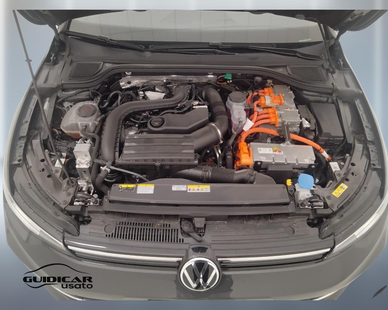 VOLKSWAGEN Golf VIII 2024 - Golf 1.5 tsi ehybrid Style 204cv dsg