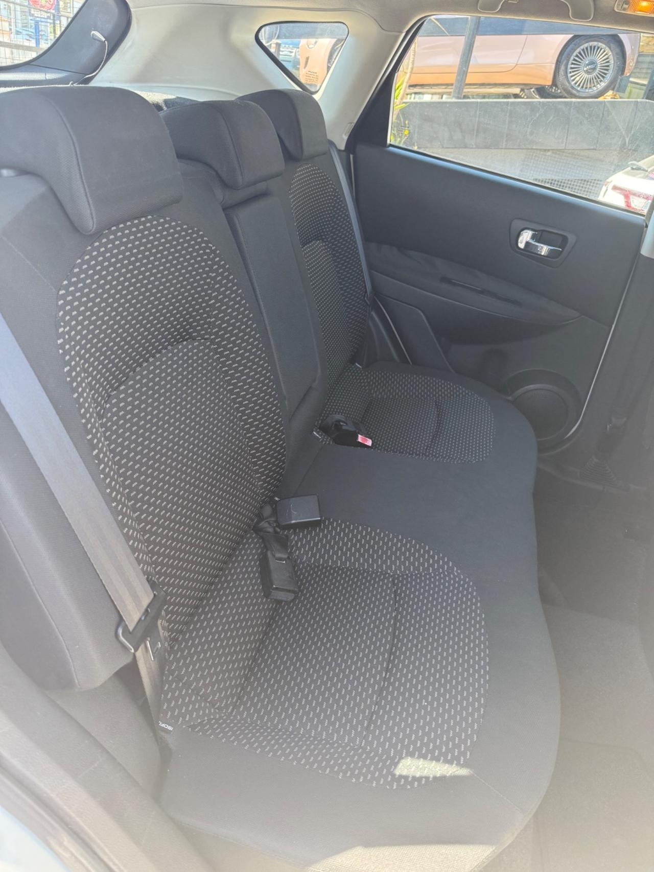 Nissan Qashqai 2.0 dCi DPF Tekna