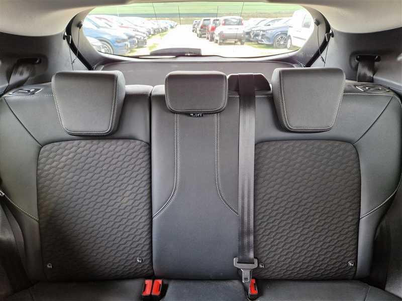 FORD PUMA 1.0 MHEV TITANIUM