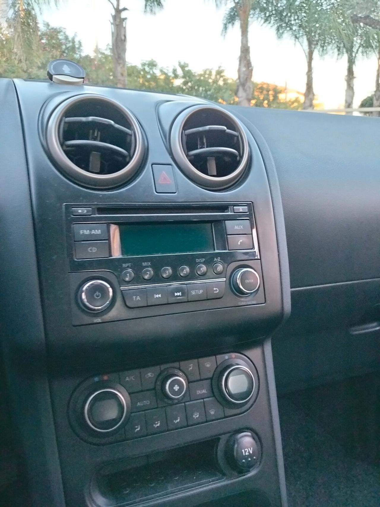 Nissan Qashqai 1.5 dCi DPF Tekna