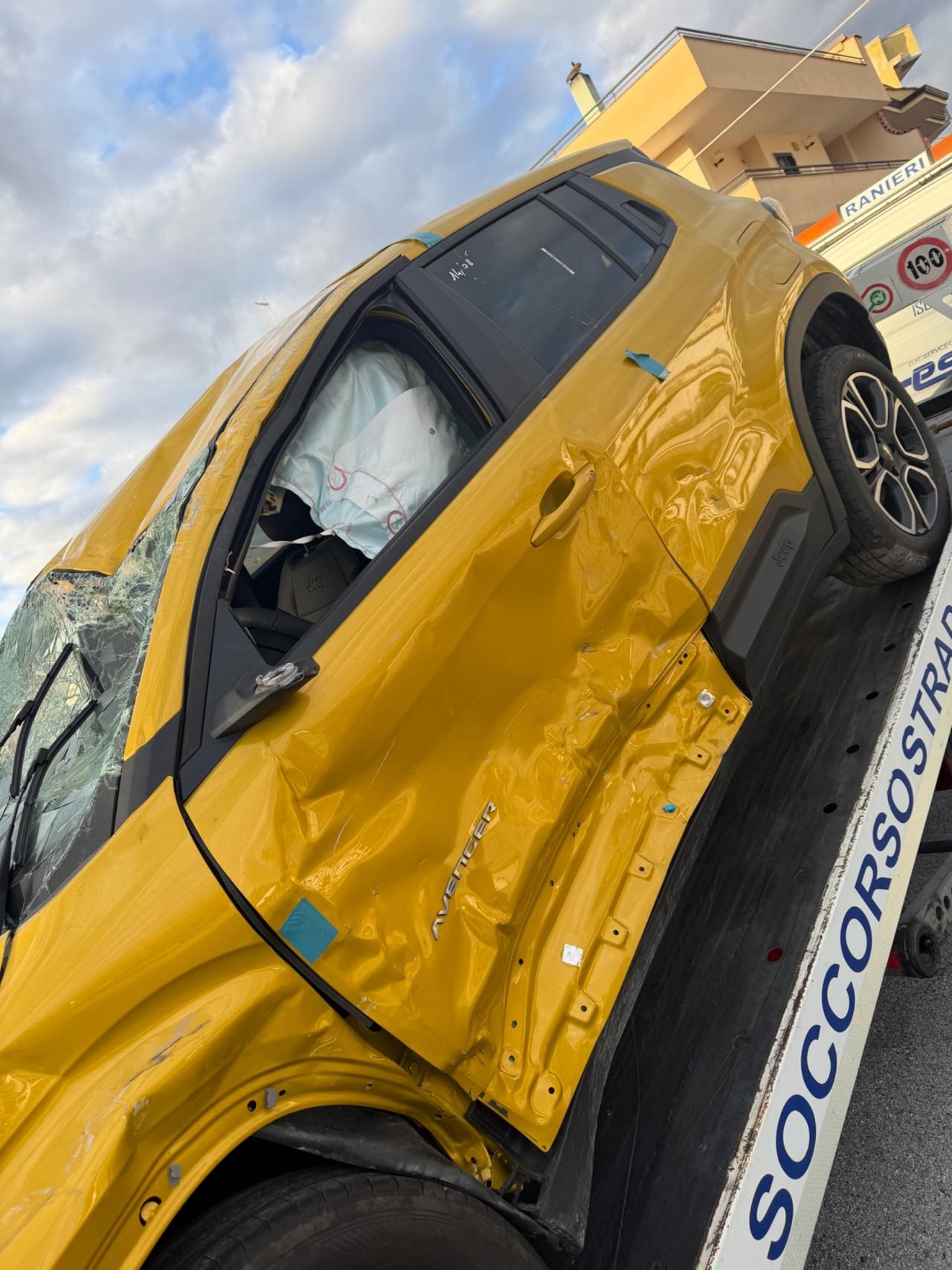 Jeep Avenger 1.2 Turbo 100 CV Summit