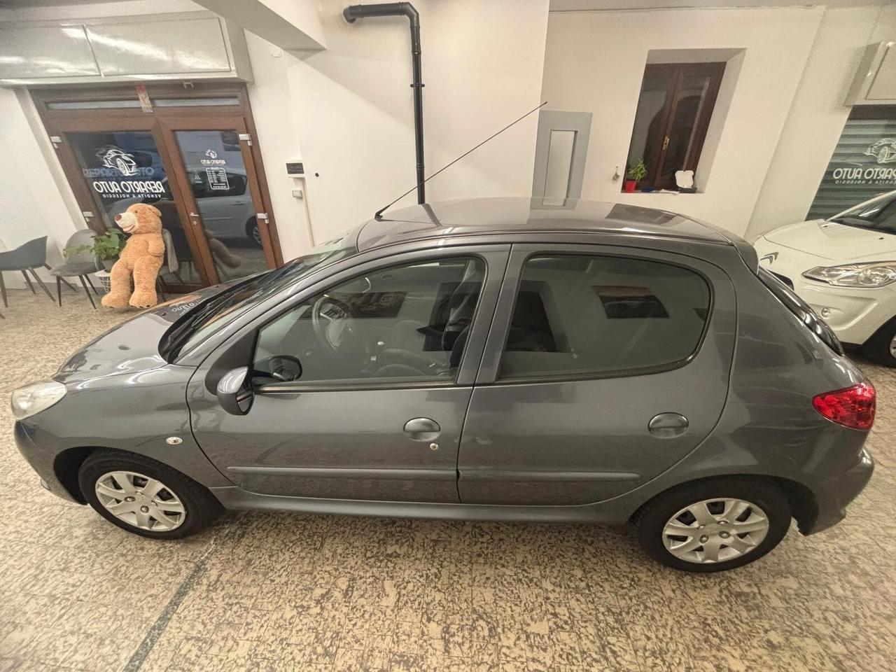 Peugeot 206 Plus 1.1 60CV 5p. Trendy