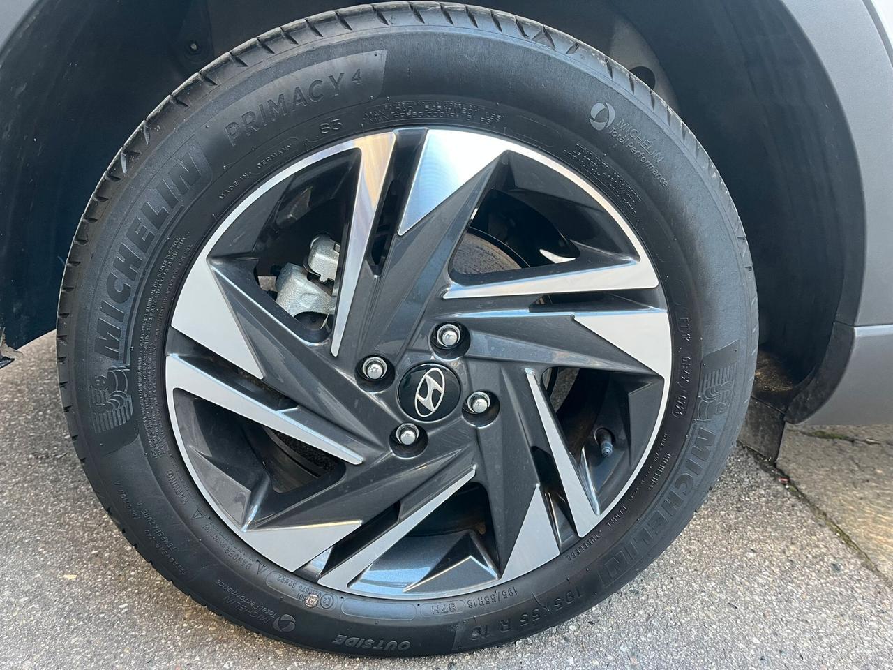 Hyundai Bayon 1.0 T-GDI Hybrid 48V iMT XLine