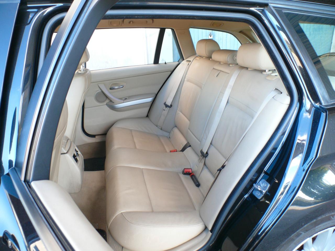 Bmw 320 xDrive Touring (M1403)