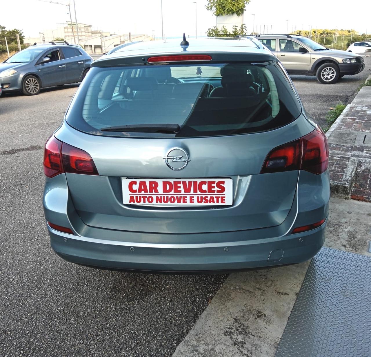 Opel Astra -GARANZIA-NEOPATENTATI