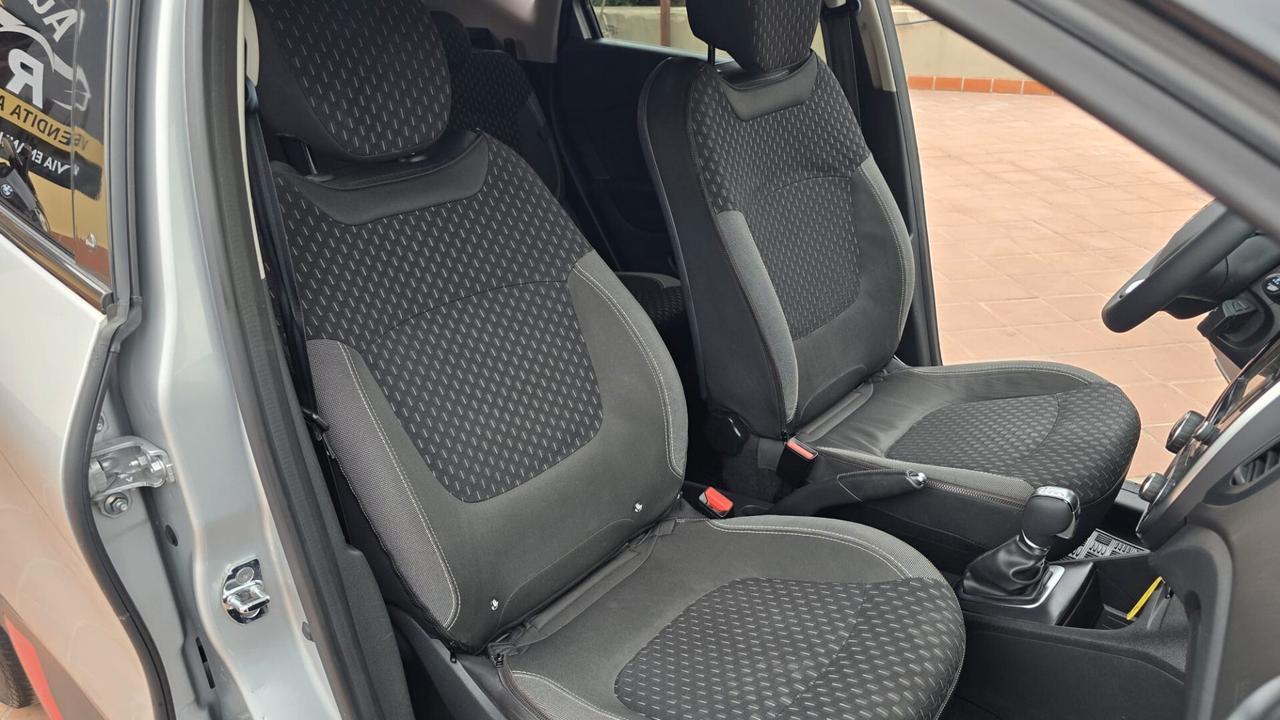 Renault Captur dCi 8V 90 CV EDC Start&Stop Energy Initiale Paris