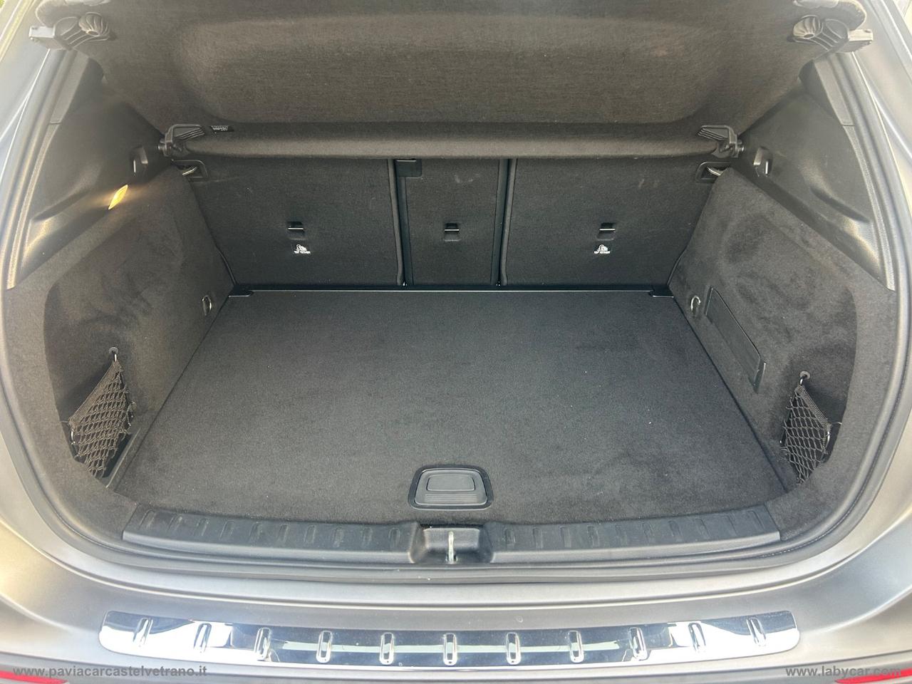 MERCEDES-BENZ GLA 200 d Automatic 4Matic Premium
