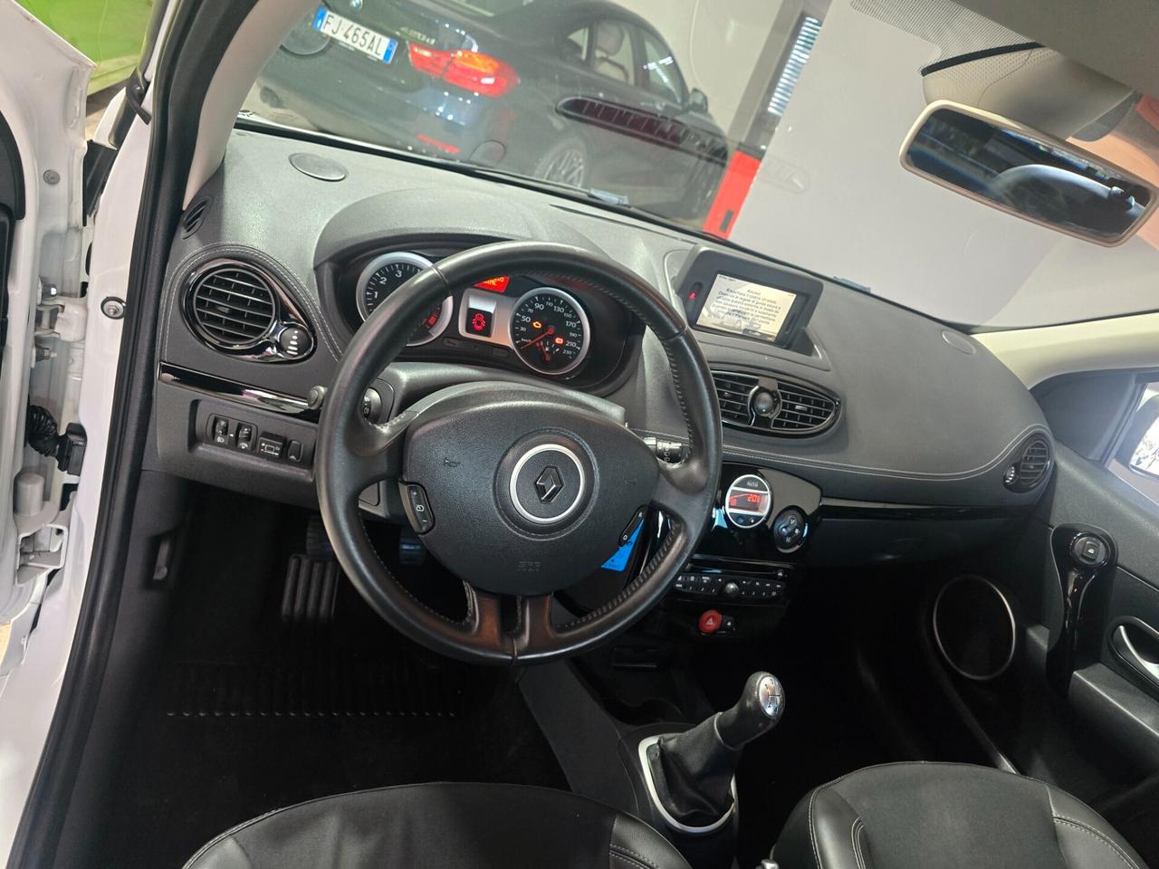 Renault Clio 1.2 16V 5 porte Dynamique