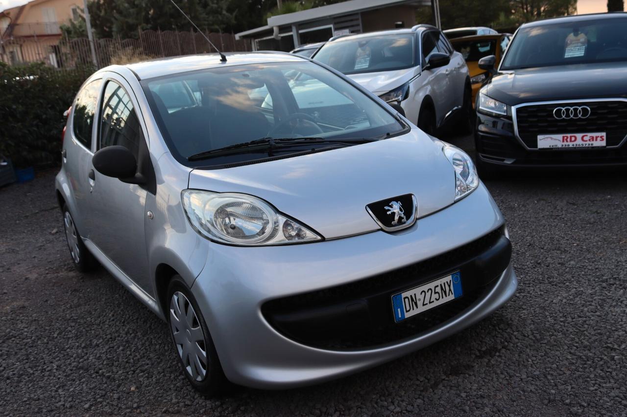 Peugeot 107 1.0 68CV 5p. Urban Move