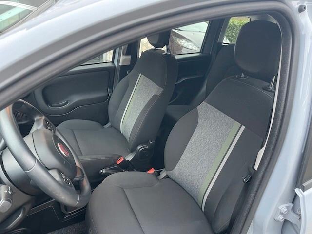 FIAT PANDA 1.0 HYBRID CITY CROSS UNIPROP