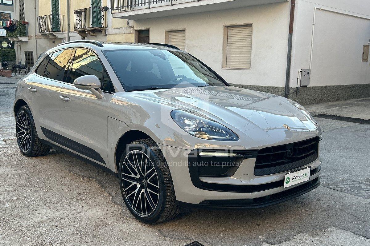 PORSCHE Macan 2.0
