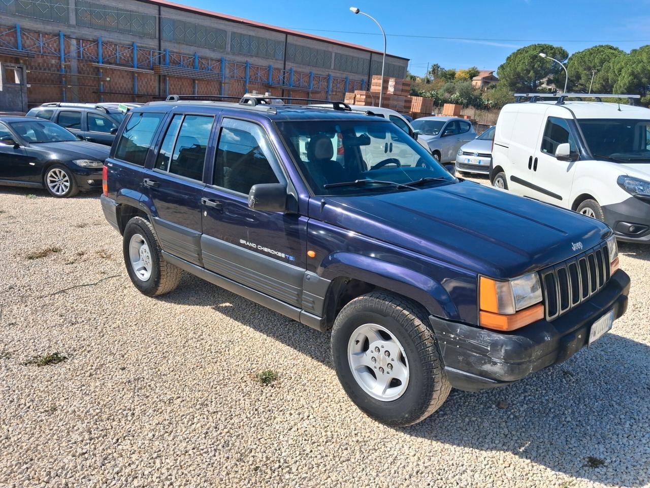 Jeep Cherokee 2.5 TD 5 p. Command-Trac Sport Rubicon