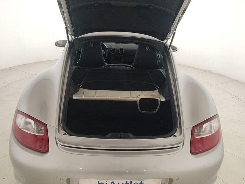 Porsche Cayman 2.7