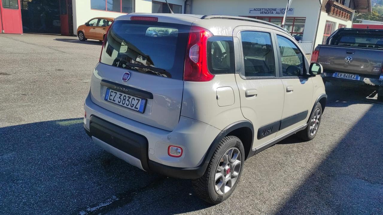 FIAT PANDA 0.9 TWIN AIR 4X4 4WD COMMERCIANTI